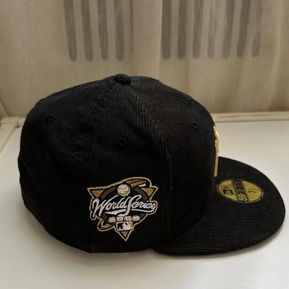New Era stylish black